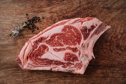 [F2026004] Chuletón p/alta vaca 1kg Selection c/tapa dry aged